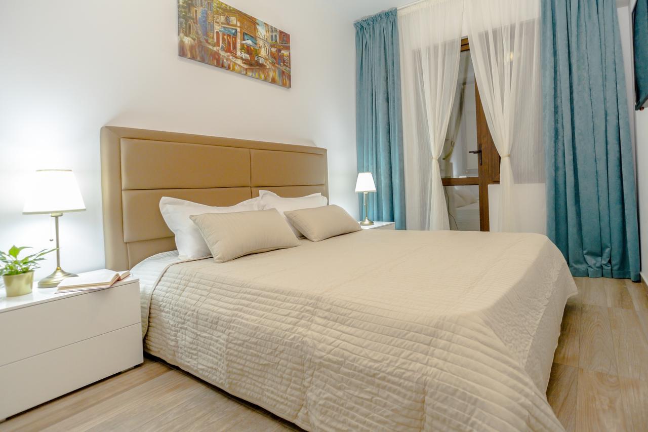 Conceptht Regim Hotelier ยาช ภายนอก รูปภาพ